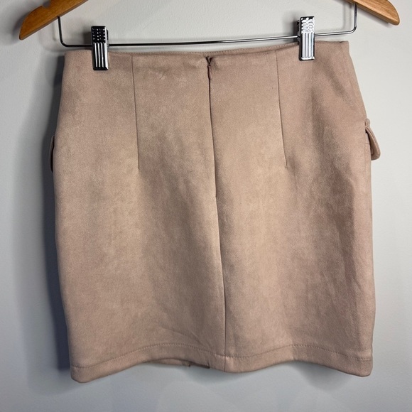 Azelle Collection Beige Velvet Like Mini Skirt (S) - Picture 3 of 7